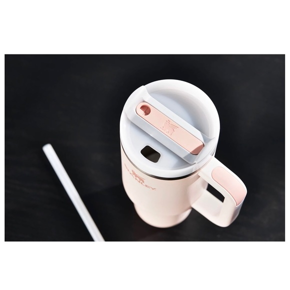 ✨NWT✨ Stanley Quencher H2.0 FlowState Tumbler 40oz (Rose Quartz) Pink - Picture 2 of 4